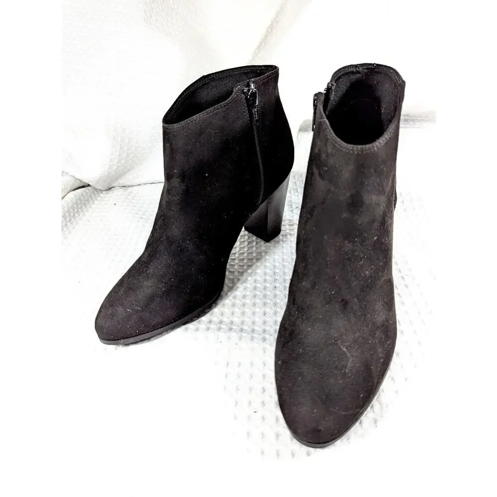 NWOT-1 SHOW! OLD NAVY! BLACK VEGAN SUEDE MICROFIBER CHUNKY HEEL BOOTS! SZ 8M
